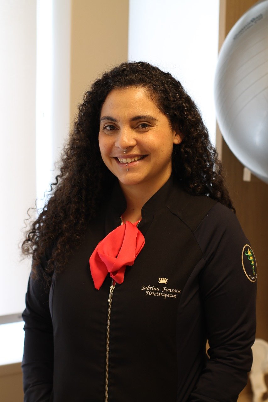 fisioterapeuta osteopata no DF dentro do consultorio